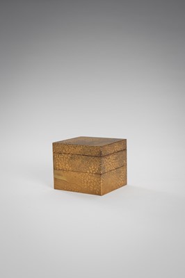 Lot 104 - A SMALL TWO-TIERED LACQUER KOGO (INCENSE BOX) AND COVER