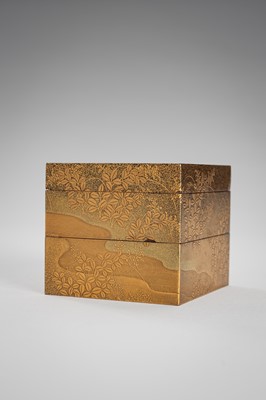Lot 104 - A SMALL TWO-TIERED LACQUER KOGO (INCENSE BOX) AND COVER