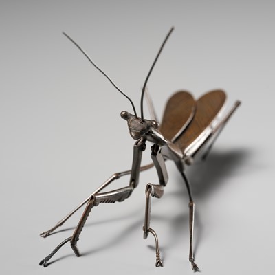 Lot 82 - MUNEYOSHI: A BRONZE JIZAI OKIMONO OF A PRAYING MANTIS