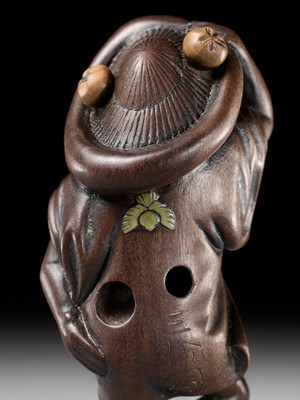 Lot 216 - MIWA: A RARE WOOD NETSUKE OF A SPARROW DANCER