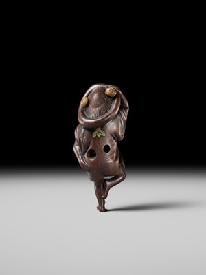 Lot 216 - MIWA: A RARE WOOD NETSUKE OF A SPARROW DANCER