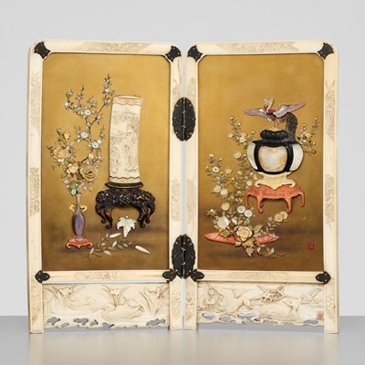 Lot 357 - MASAFUMI: A SUPERB SHIBAYAMA INLAID IVORY AND LACQUER TABLE SCREEN