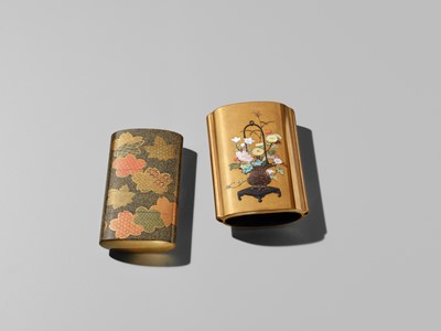 Lot 54 - A SUPERB GOLD-LACQUER SHIBAYAMA-INLAID FOUR-CASE SAYA (SHEATH) INRO DEPICTING A KARAKO AND HANAKAGO (FLOWER BASKET)