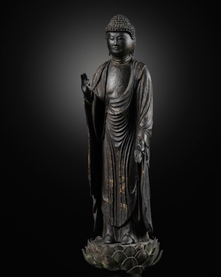 Lot 150 - A CARVED WOOD SCULPTURE OF AMIDA NYORAI (AMITABHA), KAMAKURA PERIOD