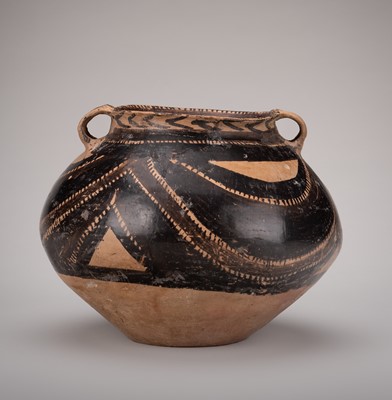 Lot 864 - A SMALL PAINTED POTTERY JAR, NEOLITHIC PERIOD, MAJIAYAO CULTURE