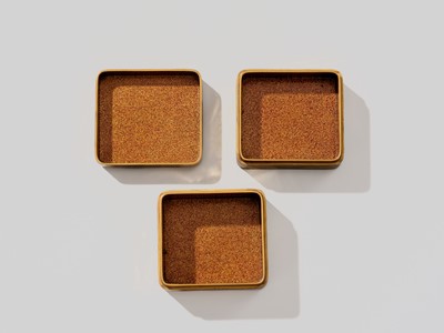 Lot 106 - A GOLD LACQUER JU-KOBAKO (SMALL TIERED BOX) AND COVER