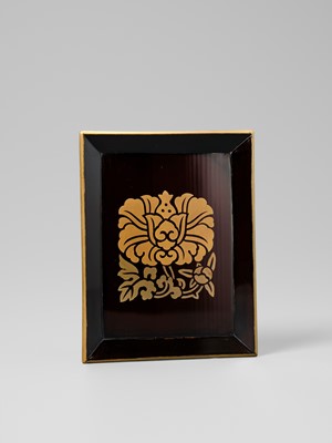 Lot 146 - A FINE LACQUER SAGE-JUBAKO (PORTABLE PICNIC SET)