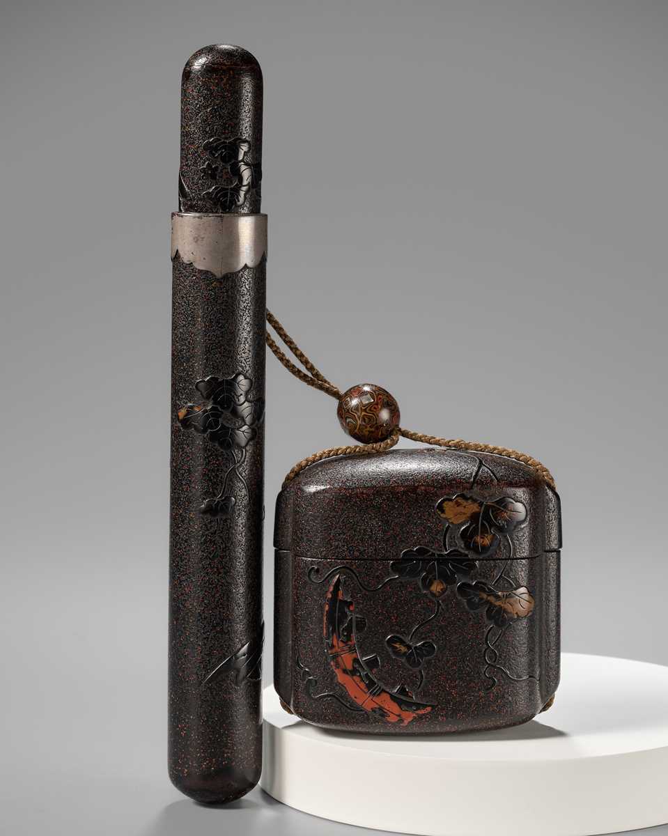 NAKAYAMA KOMIN: A SUPERB LACQUER SAGEMONO SET