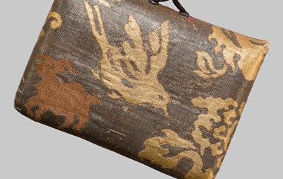 Lot 36 - A FINE SILK BROCADE TAKABO-IRE WITH A KANAMONO DEPICTING RYUJIN AND OTOHIME