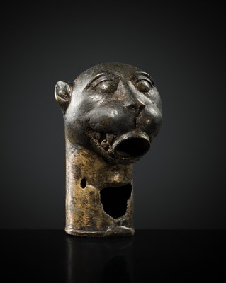 Lot 114 - A RARE KHORASAN ‘LIONESS’ BRONZE SPOUT, 12TH-13Th CENTURY