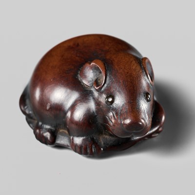 Lot 460 - KOICHI: A SUPERB NAGOYA SCHOOL WOOD NETSUKE OF A RAT WITH EDAMAME BEAN POD