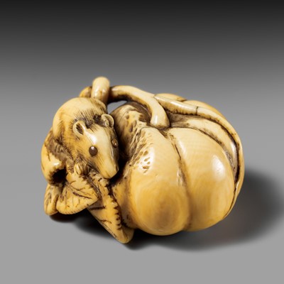 Lot 90 - A FINE KYOTO SCHOOL IVORY NETSUKE OF A RAT ON A PUMPKIN