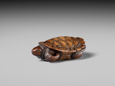 Lot 183 - YOSHITOSHI: A FINE WOOD NETSUKE OF A TORTOISE