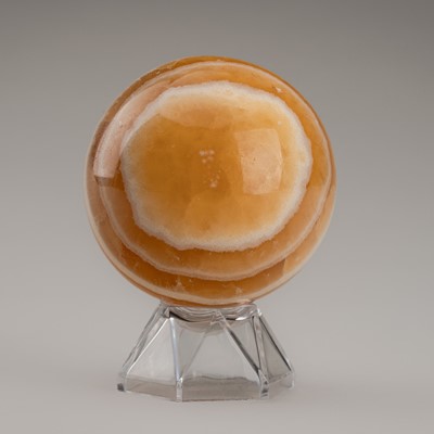 Lot 1814 - A CALCITE SPHERE, 19TH CENTURY