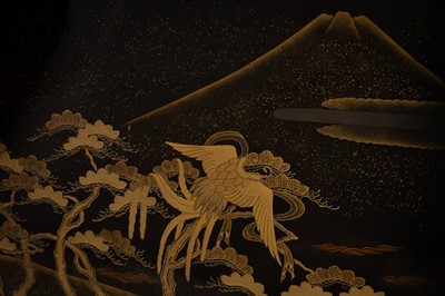 Lot 141 - A FINE LOT WITH SEVEN LACQUER ITEMS