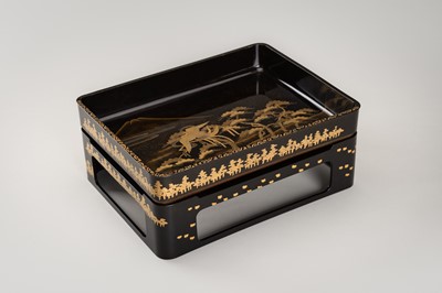 Lot 141 - A FINE LOT WITH SEVEN LACQUER ITEMS