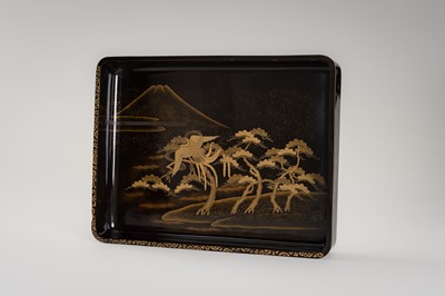 Lot 141 - A FINE LOT WITH SEVEN LACQUER ITEMS