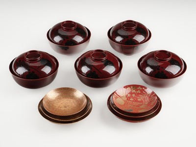 Lot 145 - A LOT WITH FIVE LACQUER BOWLS AND COVERS AND SIX DISHES