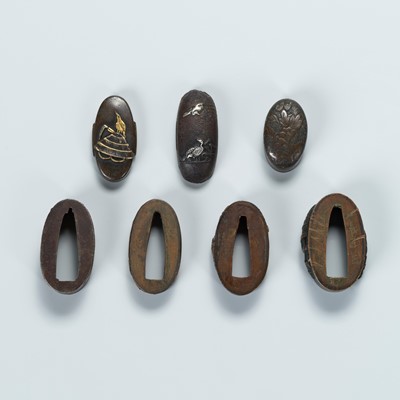 Lot 1667 - A GROUP OF FOUR FUCHI AND THREE KASHIRA