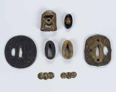 Lot 1506 - A SET OF SWORD FITTINGS WITH TWO TSUBA, A PAIR OF MENUKI, TWO FUCHI, AND TWO KASHIRA