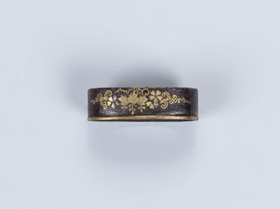 Lot 1897 - A SET OF SWORD FITTINGS WITH TWO TSUBA, A PAIR OF MENUKI, TWO FUCHI, AND TWO KASHIRA