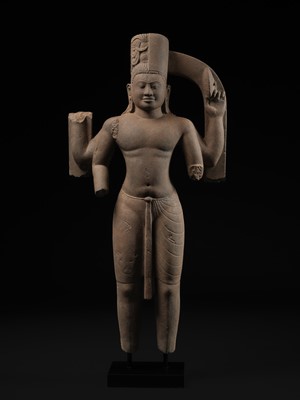 Lot 235 - A LARGE AND IMPRESSIVE SANDSTONE FIGURE OF HARIHARA, PRE-ANGKORIAN PERIOD, PHNOM DA STYLE