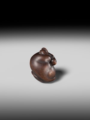 Lot 149 - MASAKAZU: A MASTERFUL WOOD NETSUKE OF A RAT GROOMING ITSELF