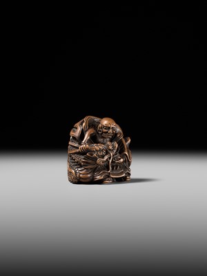 Lot 142 - MASATOMI: A RARE WOOD NETSUKE OF THE RAKAN HANDAKA SONJA AND HIS DRAGON