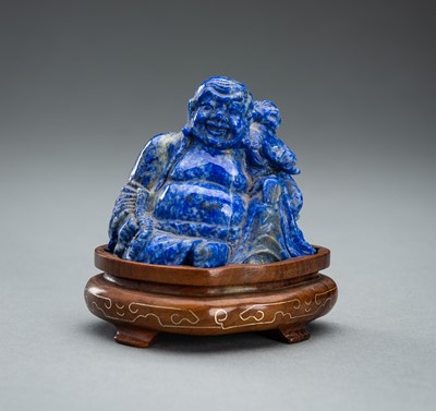 Lot 1692 - A LAPIS LAZULI FIGURE OF BUDAI WITH CHILD, 19TH CENTURY