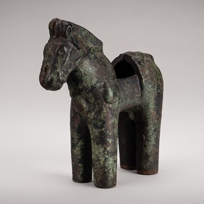 Lot 28 - AN IRON CENSER IN THE FORM OF A HORSE