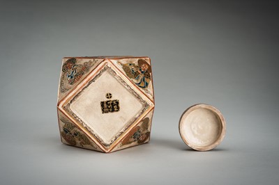 Lot 190 - A LOT WITH TWO SATSUMA CERAMIC VASES