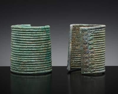 Lot 449 - A PAIR OF BRONZE BRACELETS, DONG SON CULTURE