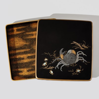 Lot 230 - SOETSU AND KYUHAKU: A FINE INLAID LACQUER SUZURIBAKO (WRITING BOX) WITH CRABS