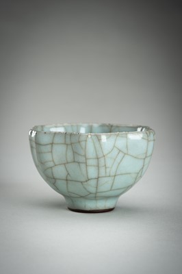 Lot 913 - A HEXAGONAL SONG-STYLE CELADON CUP, QING DYNASTY