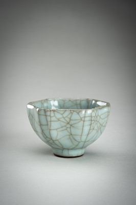 Lot 913 - A HEXAGONAL SONG-STYLE CELADON CUP, QING DYNASTY