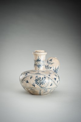 Lot 1096 - A BLUE AND WHITE VIETNAMESE KENDI, 15TH-16TH CENTURY