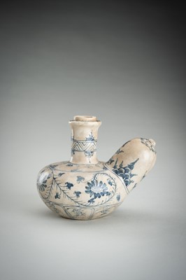 Lot 1096 - A BLUE AND WHITE VIETNAMESE KENDI, 15TH-16TH CENTURY