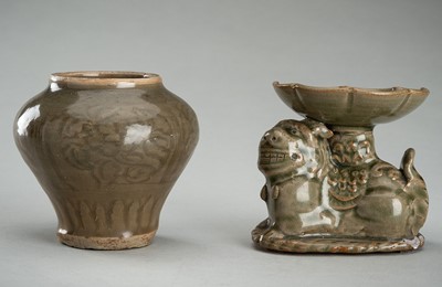 Lot 877 - A LOT WITH TWO YAOZHOU WARE CELADON ITEMS, SONG DYNASTY OR LATER