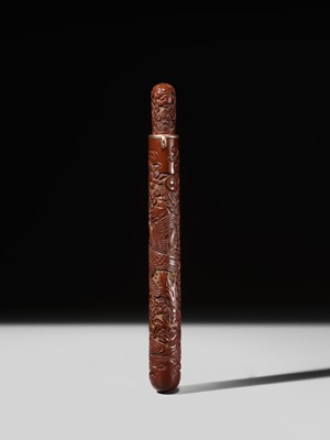 Lot 291 - MATSUKI HOKEI: A SUPERB TSUISHU LACQUER KISERUZUTSU (PIPE CASE) WITH AN EAGLE CHASING BIRDS