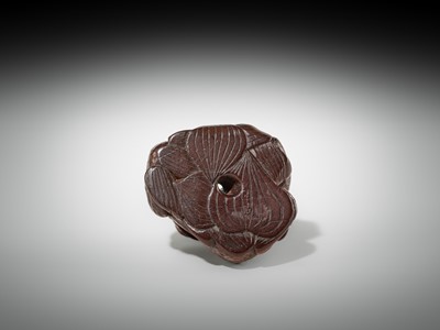 Lot 381 - SENKO: A WOOD NETSUKE OF FROGS AND LOTUS