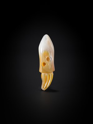 Lot 358 - A RARE MOTHER-OF-PEARL NETSUKE OF A SQUID