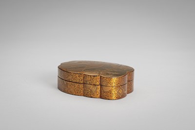 Lot 105 - A FINE LACQUER KOGO (INCENSE BOX) AND COVER IN THE FORM OF A TAKARABUKURO