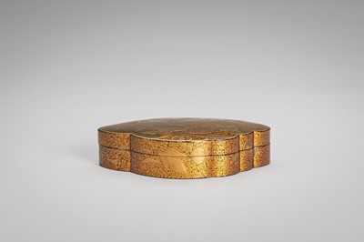 Lot 105 - A FINE LACQUER KOGO (INCENSE BOX) AND COVER IN THE FORM OF A TAKARABUKURO