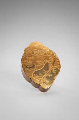 Lot 105 - A FINE LACQUER KOGO (INCENSE BOX) AND COVER IN THE FORM OF A TAKARABUKURO