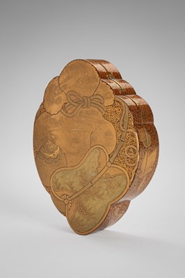 Lot 105 - A FINE LACQUER KOGO (INCENSE BOX) AND COVER IN THE FORM OF A TAKARABUKURO