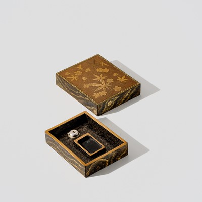 Lot 147 - A RARE MINIATURE LACQUER SUZURIBAKO (WRITING BOX) WITH CHERRY AND MAPLE