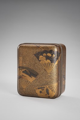 Lot 103 - A FINE LACQUER KOGO (INCENSE BOX) AND COVER WITH FANS