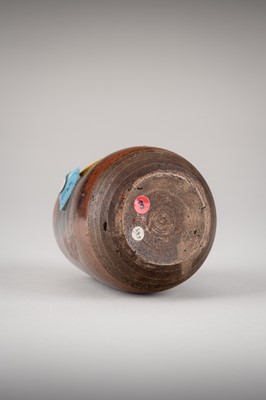 Lot 176 - A SETO WARE BROWN-GLAZED CHAIRE (TEA CADDY)