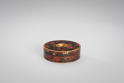 Lot 115 - A SMALL RING-SHAPED LACQUER KOGO (INCENSE BOX) AND COVER WITH CHRYSANTHEMUMS