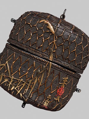 Lot 51 - GYOKUZAN: AN UNUSUAL SINGLE-CASE LACQUER INRO IN THE FORM OF A JAKAGO BASKET
